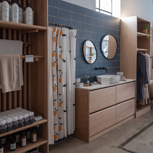 Brooklinen Blue Velvet Brooklyn Flagship Fireclay Tile