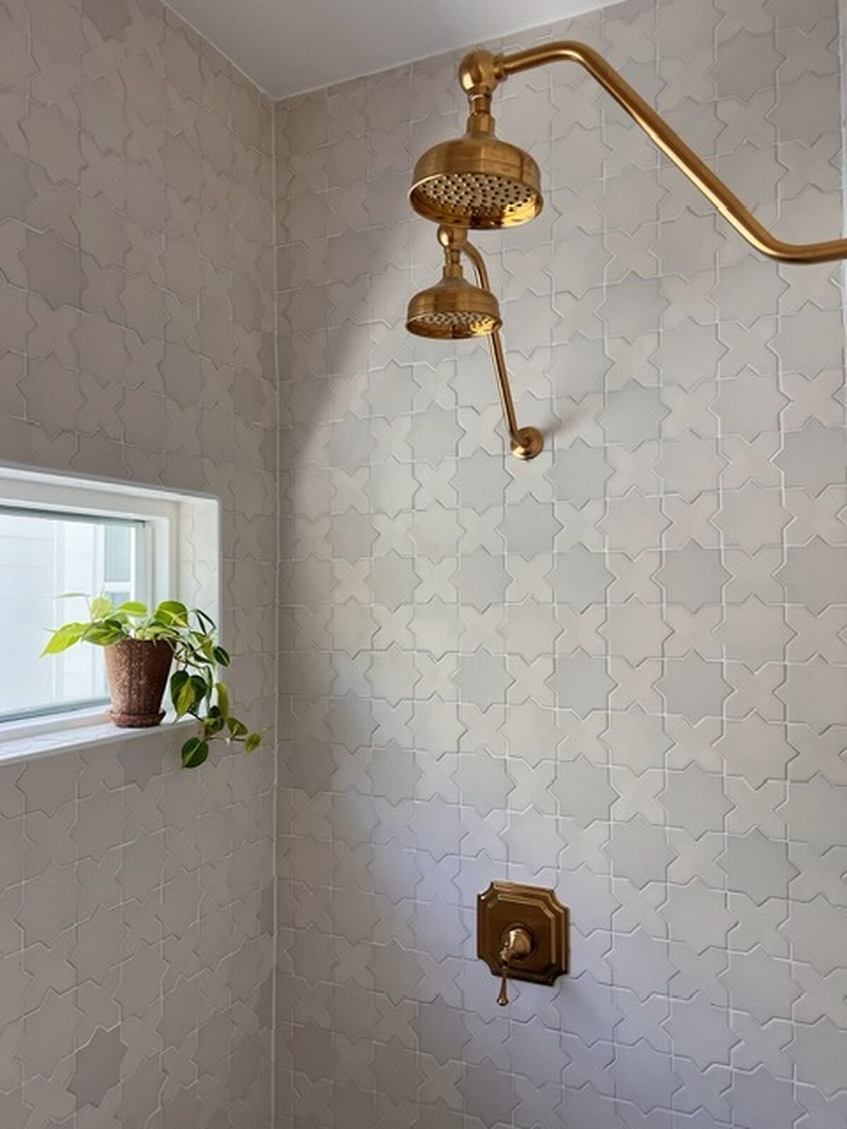 Arrows and Bow: Luxe Black and White Bathroom | Fireclay Tile