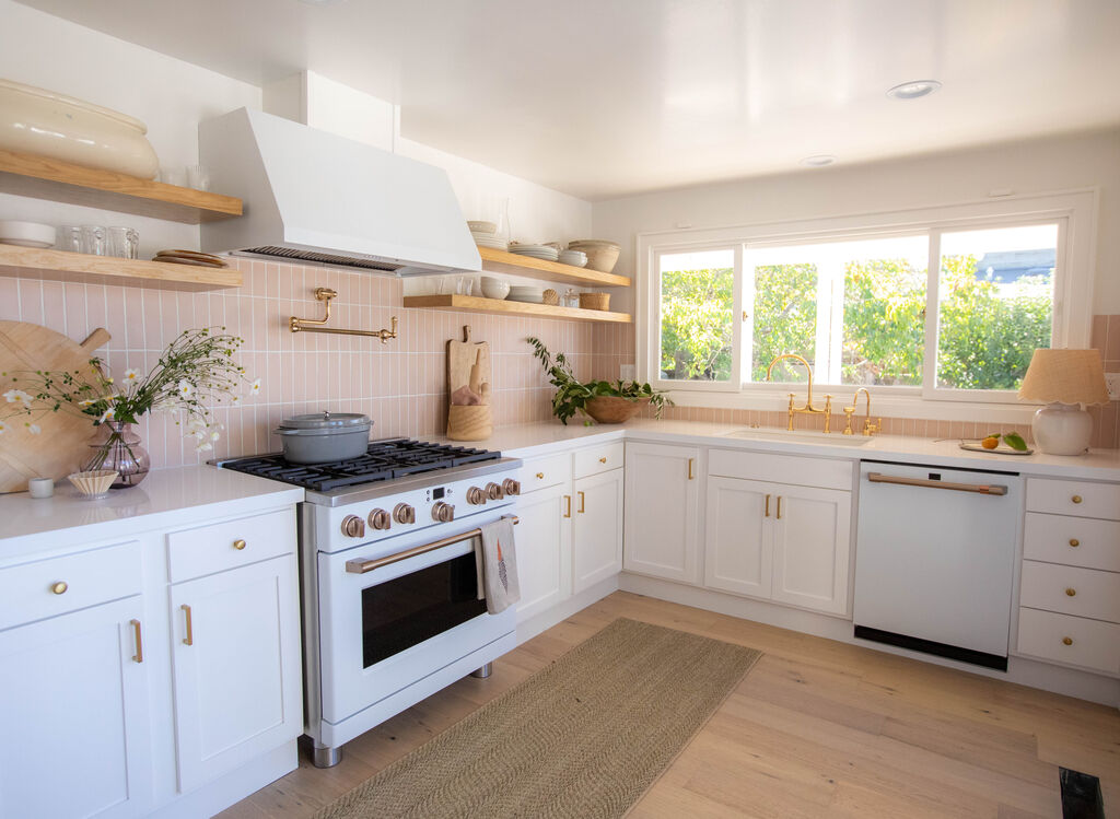 Hoopes Vineyard Estate House Kitchen Backsplash Fireclay Tile