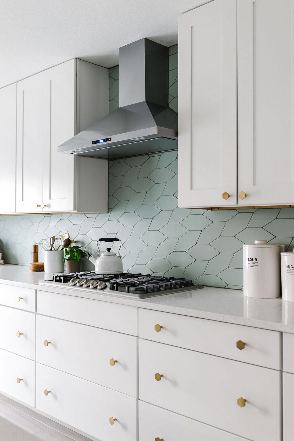 The Picket Tile Backsplash, 4 Spectacular Ways Fireclay Tile