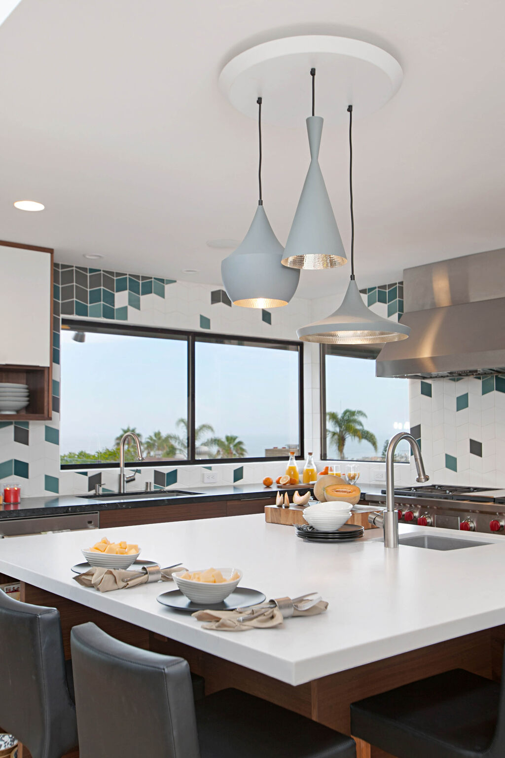 Multicolored Blue Diamond Kitchen Fireclay Tile