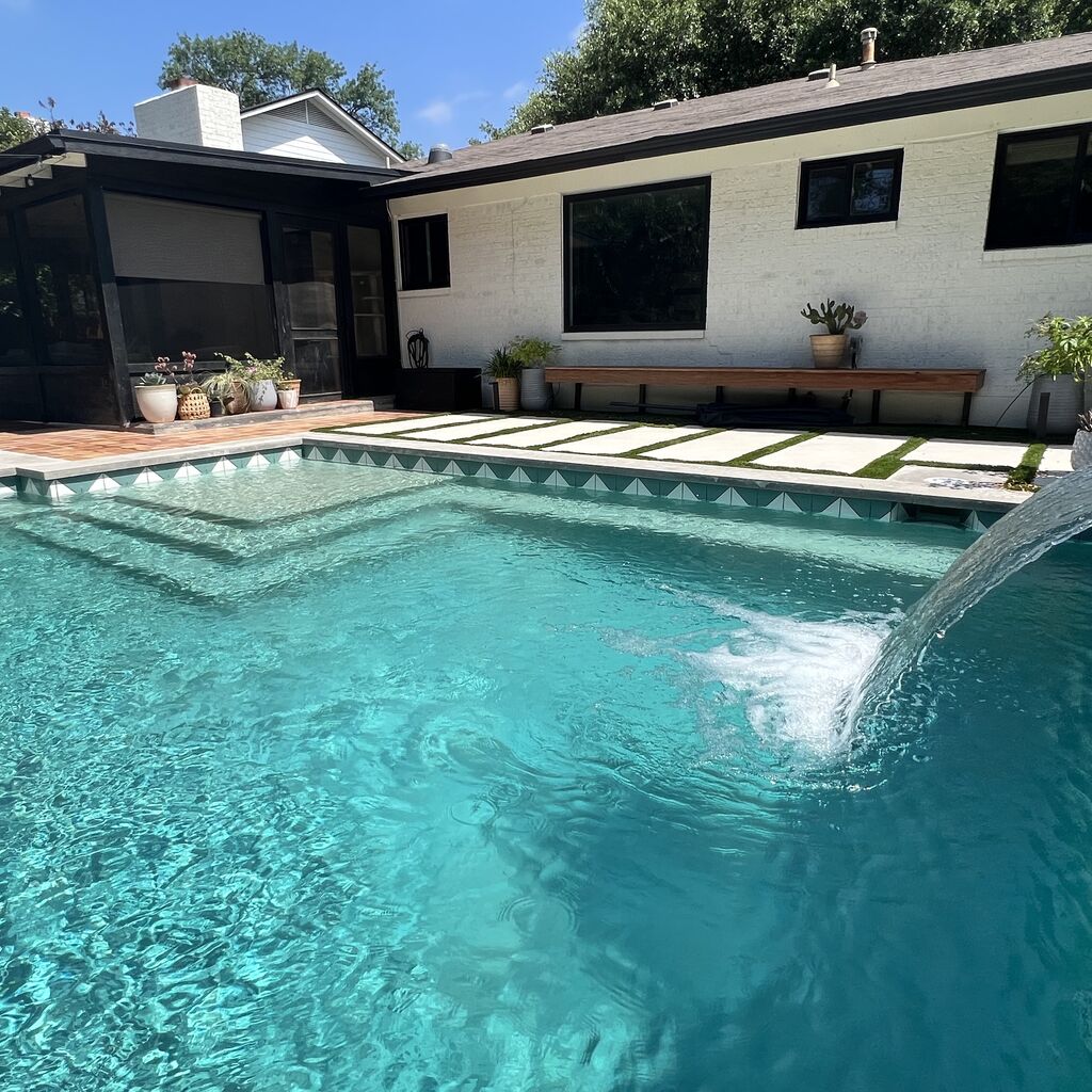 Two-Tone Triangle Tile Pool Waterline | Fireclay Tile