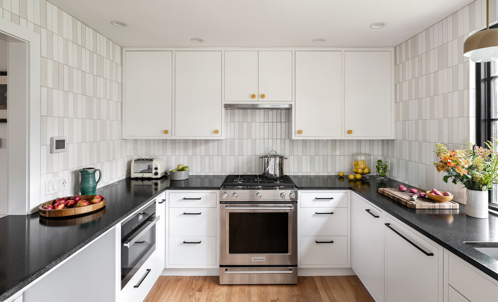 White Tile Blend Kitchen Backsplash | Fireclay Tile